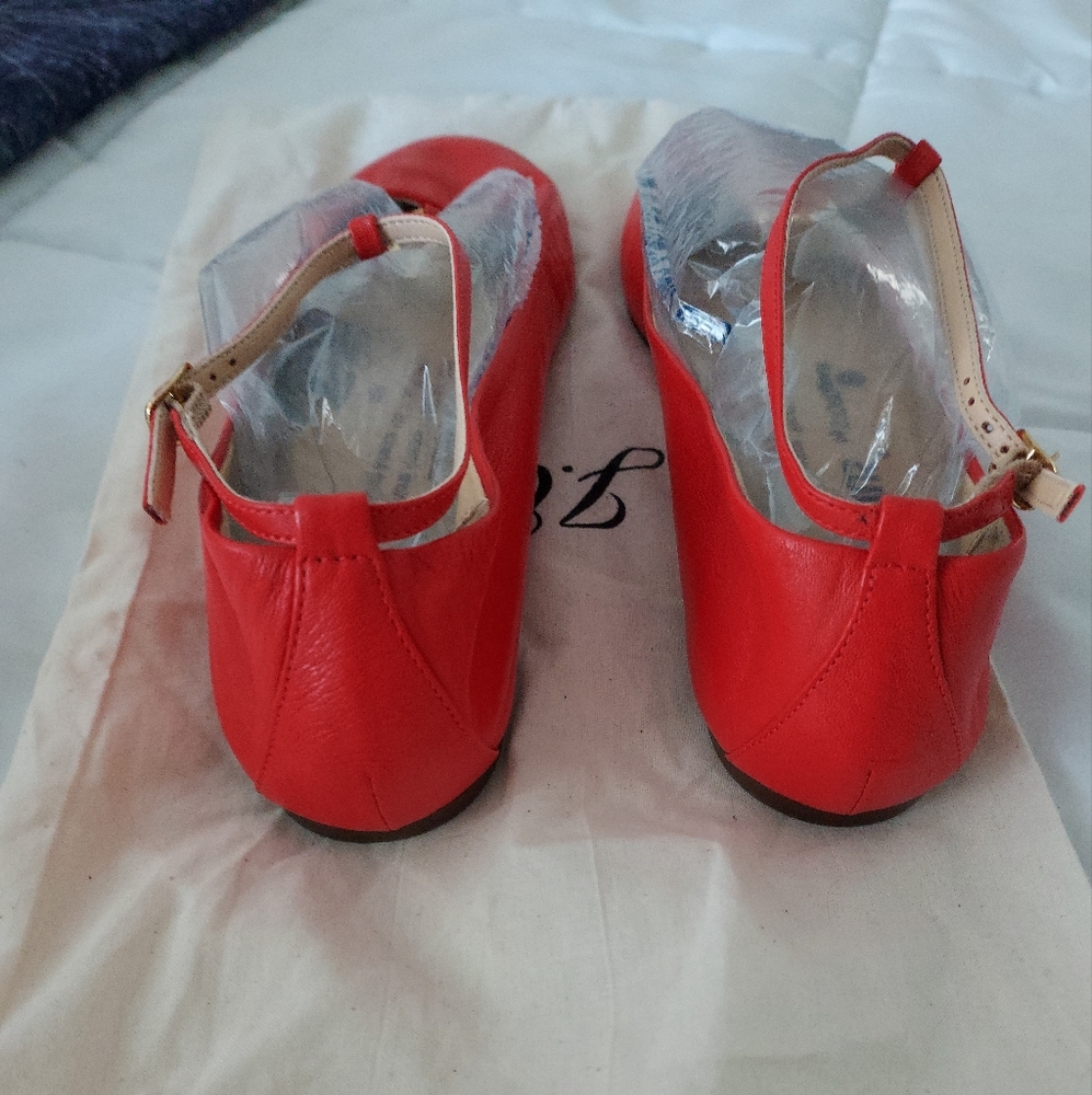NWOB J Crew chain ballet flats, 7.5, brilliant reddish orange, made in Italy - Picture 4 of 8
